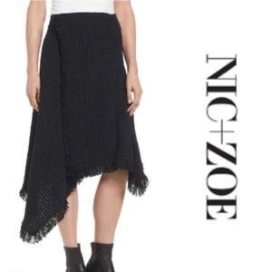 NIC + ZOE Black Woven Asymmetrical Skirt size M